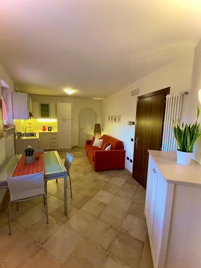 Appartamento Le Colonne - Relais Villa Quercia Tassullo المظهر الخارجي الصورة