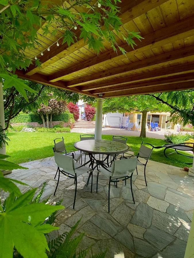 Appartamento Le Colonne - Relais Villa Quercia Tassullo المظهر الخارجي الصورة