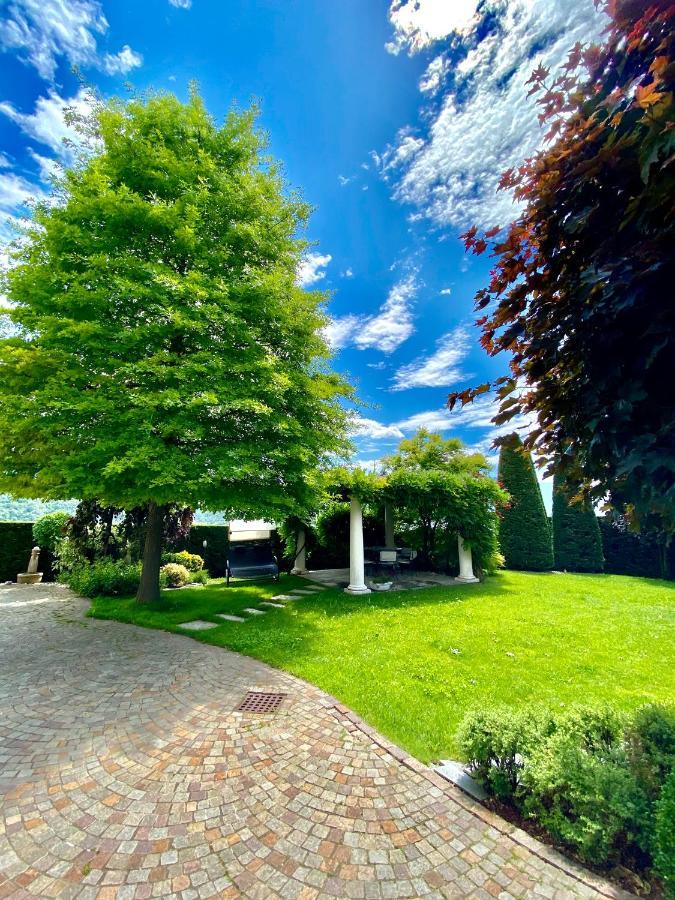 Appartamento Le Colonne - Relais Villa Quercia Tassullo المظهر الخارجي الصورة